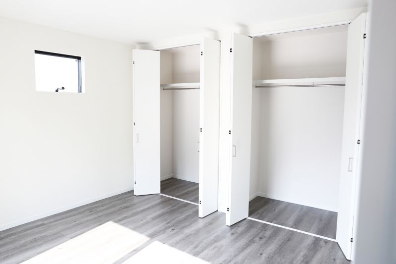 Closet Door Repair in Kansas City, KS